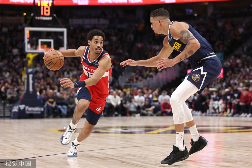 梁伟铿与王 梁伟铿与王